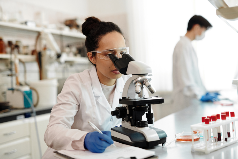 Mulheres e Meninas na Ciência: conheça 10 cientistas renomadas